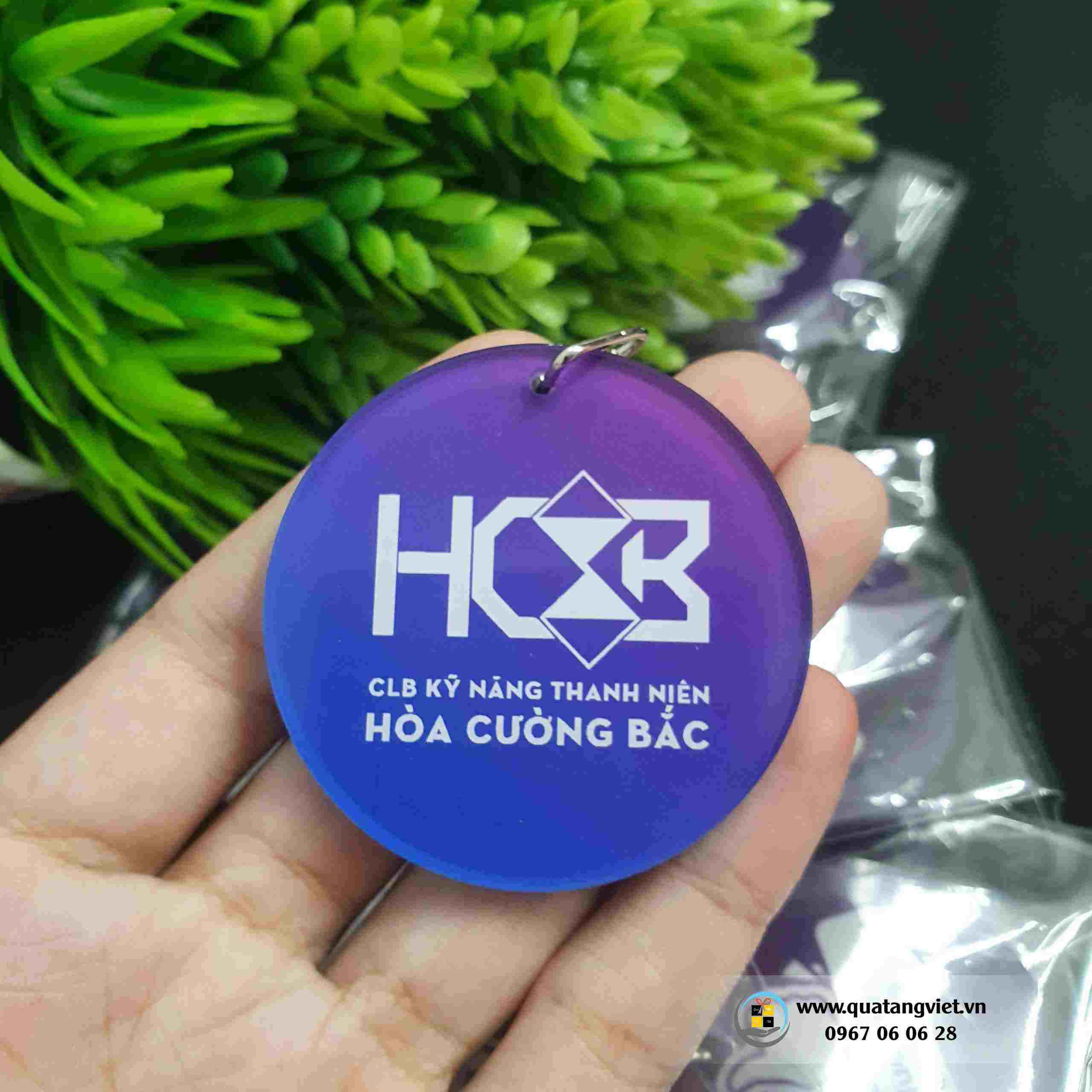 Móc khóa mica in ấn theo yêu cầu